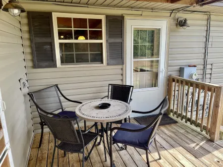 4 Bedroom on 15 Acres Near Crossbar Off Road Park & Turner Falls