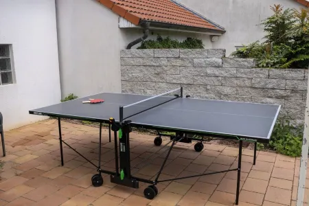 Fully equipped vacation home with large garden and free parking spaces