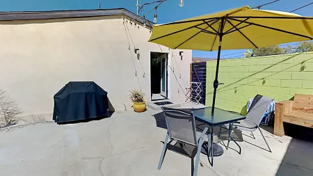 Private Patio and Full Kitchen Amenities - Charming Oasis
