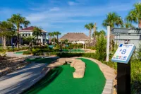 Resort Amenities and Covered Balcony Retreat - Charming Oasis Hotels in Osceola County