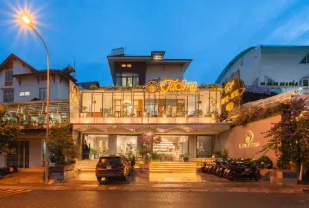 Tasme Hotel