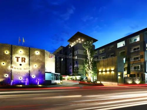 TR Rock Hill Hotel Hotels in Na Mom