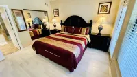 Spacious Balcony and Community Pool - Charming Family Haven Hotels in Polk County