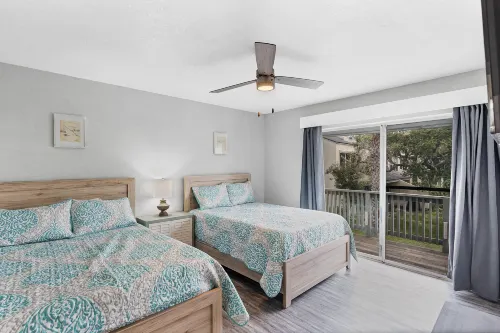 Contemporary Condo w/ Fast WiFi, Shared Pool, Pool Spa, Tennis, & Boat Dock Hotels in Aransas County