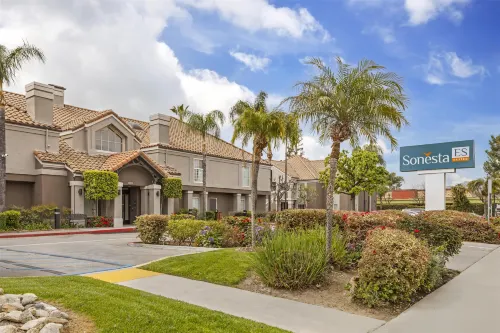 Sonesta ES Suites Chatsworth Hotels in Chatsworth