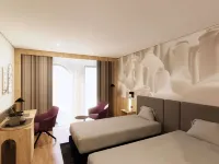 美居阿爾巴尤利亞酒店 酒店