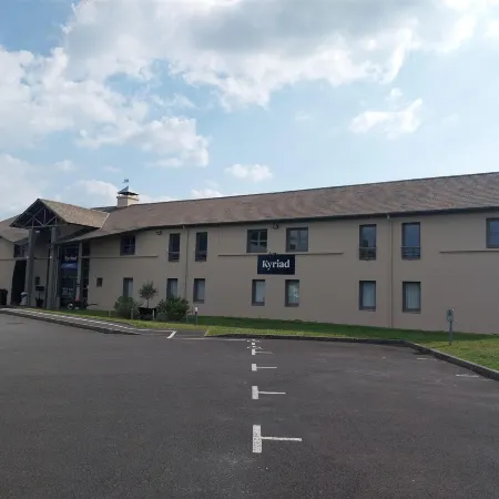 Kyriad Hôtel la Fleche