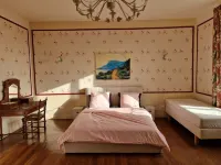 Domaine de Savignac Hotel dekat Aventure Parc Lacs De Haute Charente