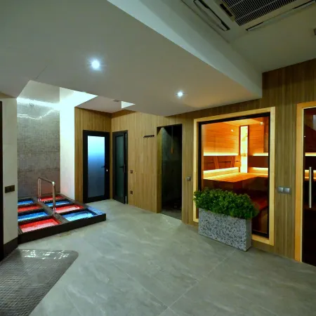 Dynasty Hotel & SPA