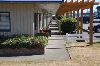 Westward Inn & Suites
