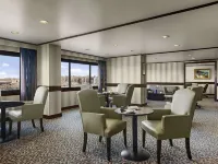 DoubleTree by Hilton Fort Lee/George Washington Bridge