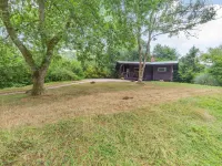 The Log Cabin Hotel a Sheldon
