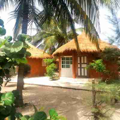 Nanaay Hotel Exterior