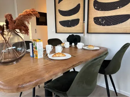 Wellness Lodge Hottub Отели рядом с достопримечательностью «C1000 Museum»