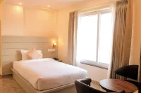 GREEN HILLS HOTEL - balcony