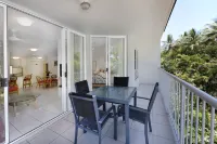 Golden Sands Beachfront Resort