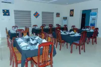 House 7 Resort - breakfast