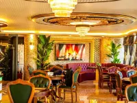 Can Adalya Palace Hotel Hotels near برج الساعة