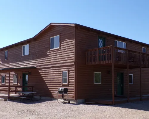 The Outpost Lodge Hotels in Sully County