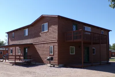 The Outpost Lodge Hotels in West Sully