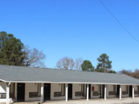 Bar-Mel Inn Hotels in McCormick County