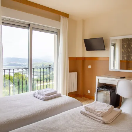Hotel Ría de Suances Hotels in Suances