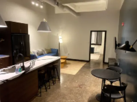 424-Apt. 403