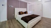Luks Lofts Hotel & Residences Hotels near Alangilan Chapel