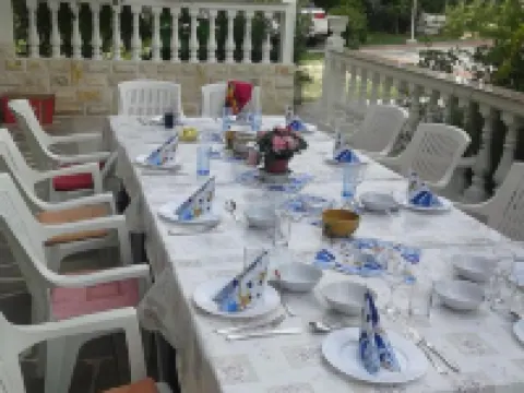 Charming Palit Kroatien Holiday House with Garden Hoteles en Palit