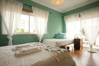 Ericeira Chill Hill Hostel & Private Rooms Hotels in Gradil
