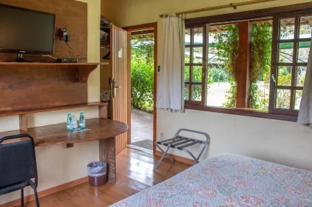 Bomtempo Itaipava by Castelo Itaipava