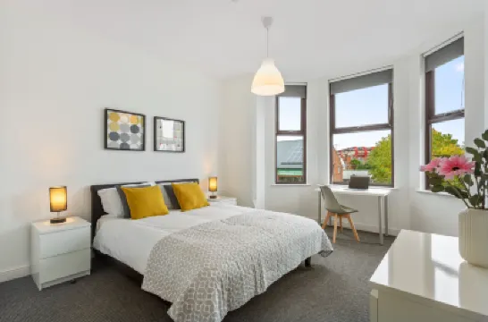 諾丁漢河之客房酒店 酒店