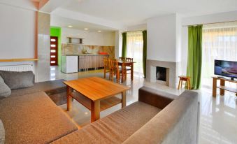 Holiday Home with Garden, Close to the Beach