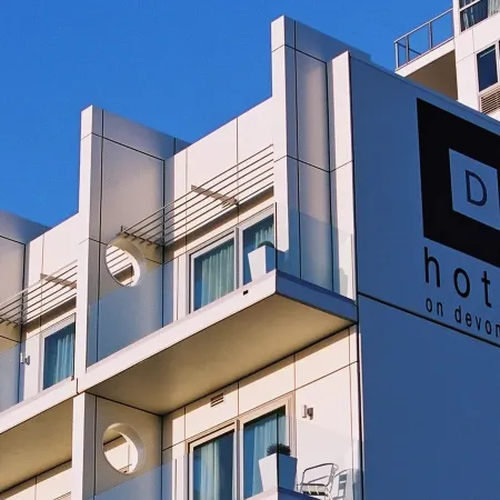 Hotel on Devonport Отели рядом с достопримечательностью «Парк Мемориал»