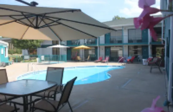 Ozark Valley Inn