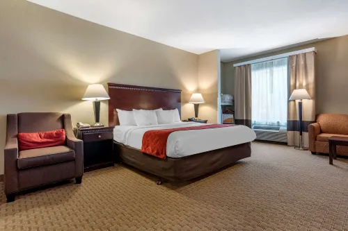 Comfort Suites Biloxi/Ocean Springs Hotels in Saint Martin