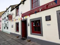 Fishermans Tavern Hotel dekat Kastil Broughty