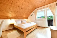 House Marija B&B Hotels in Selište Drežničko