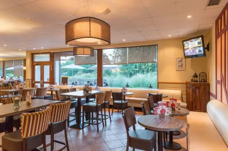 Village Pierre & Vacances Normandy Garden Отели в г. Ото-ан-Ож