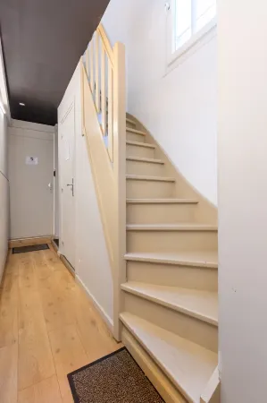 Au Chat Qui Dort Lille - Magasin Отели рядом с достопримечательностью «IESEG School Of Management»