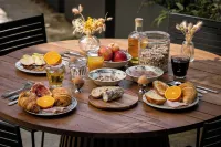 Arago - Entrée Autonome, réception en Ligne - Encore Mieux