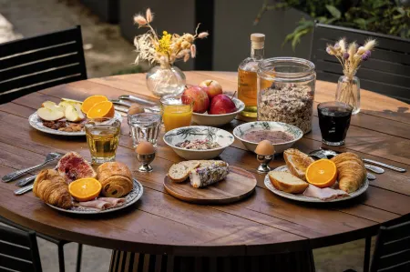 Arago - Entrée Autonome, réception en Ligne - Encore Mieux Отели рядом с достопримечательностью «Pure Mission»