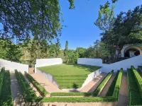 Polonezkoy Country Club & Accommodation in the Wildlife Park! Hotel dekat Orman Gulu Park