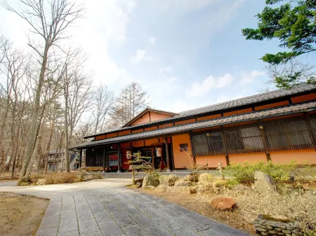 Kanouya Отели рядом с достопримечательностью «HAKUBA VALLEY 爺ガ岳スキー場»