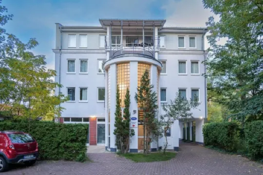 Das Copnic Berlin Отели рядом с достопримечательностью «Парк ам Штихканаль»