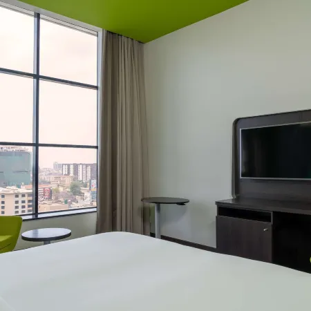 Park Inn by Radisson, Nairobi Westlands Отели рядом с достопримечательностью «Посольство Нидерландов»