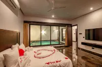 The Saravi Resort Hôtels à : Viluppuram