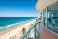 The Waterford on Main Beach - Ocean View