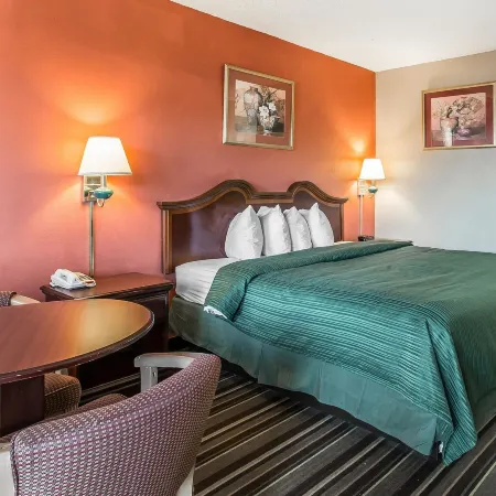 Quality Inn & Suites Macon North