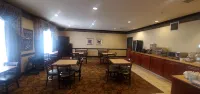 Wingate by Wyndham Youngstown/Austintown - breakfast